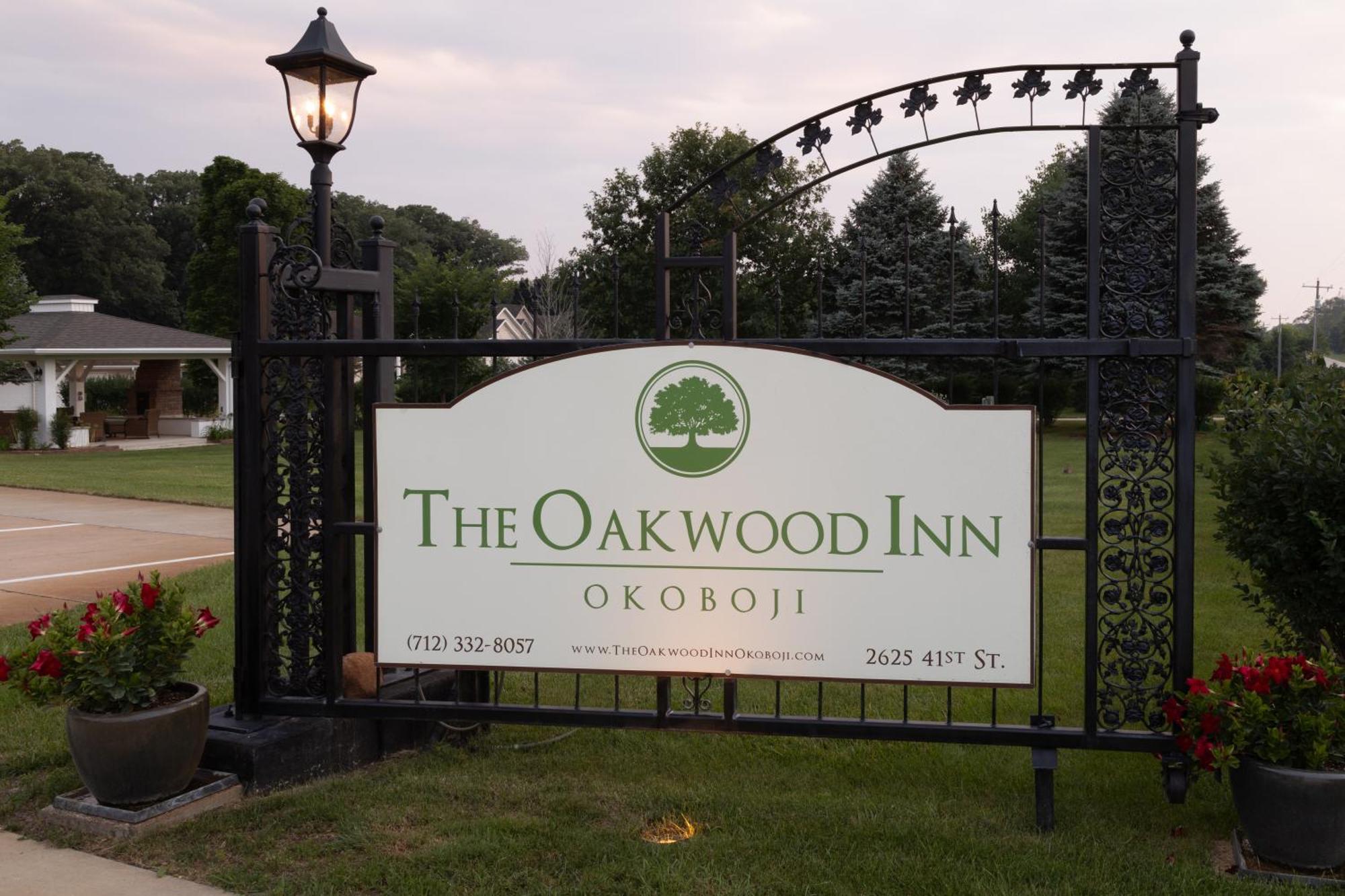 The Oakwood Inn Окободжі Екстер'єр фото