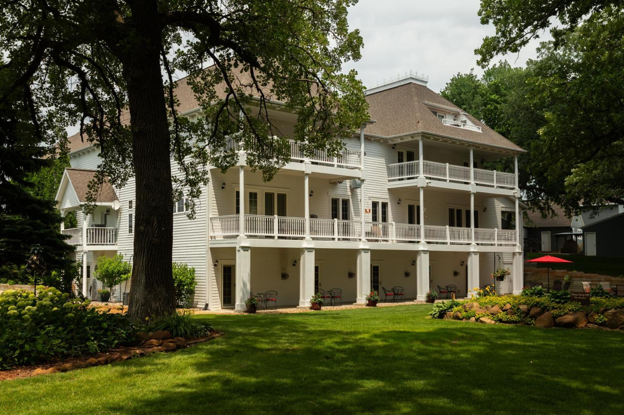 The Oakwood Inn Окободжі Екстер'єр фото